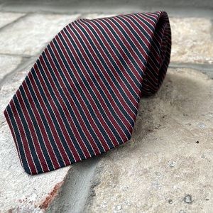 Brooks Brothers - Vintage Makers Tie in Maroon and Navy Stripe
